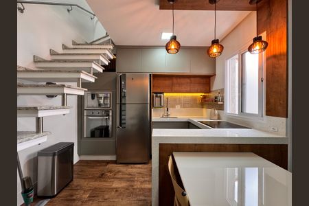 Apartamento à venda com 108m², 2 quartos e 2 vagasCozinha