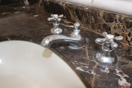 Apartamento à venda com 212m², 4 quartos e 3 vagasBanheiro Quarto 1 suíte