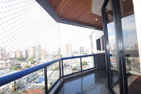 Apartamento à venda com 212m², 4 quartos e 3 vagasVaranda Sala