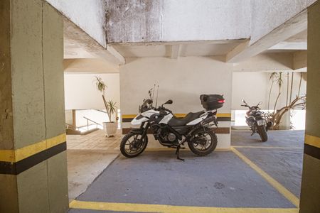 Apartamento à venda com 76m², 2 quartos e 1 vagaGaragem