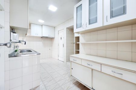 Apartamento à venda com 140m², 4 quartos e 1 vagaCozinha