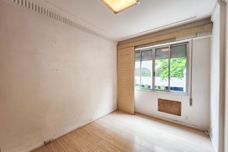 Apartamento à venda com 140m², 4 quartos e 1 vagaQuarto 2