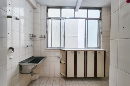 Apartamento à venda com 140m², 4 quartos e 1 vagaÁrea de Serviço