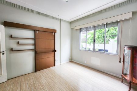 Apartamento à venda com 140m², 4 quartos e 1 vagaQuarto 3