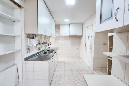 Apartamento à venda com 140m², 4 quartos e 1 vagaCozinha 