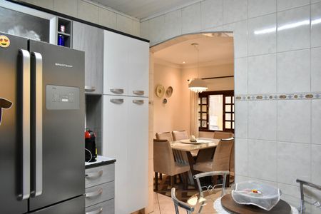 Casa para alugar com 140m², 4 quartos e 2 vagasCozinha
