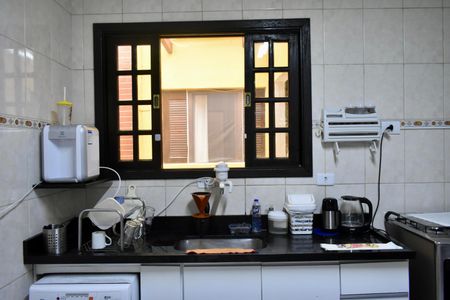 Casa para alugar com 140m², 4 quartos e 2 vagasCozinha