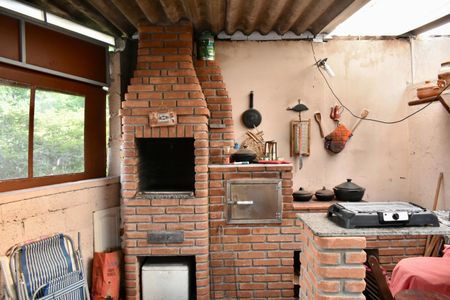 Casa para alugar com 140m², 4 quartos e 2 vagasÁrea gourmet