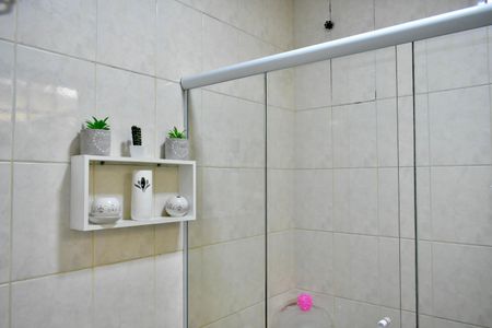 Casa para alugar com 140m², 4 quartos e 2 vagasBanheiro Social 2