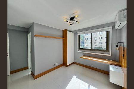 Apartamento à venda com 80m², 2 quartos e 1 vagaSuíte 1