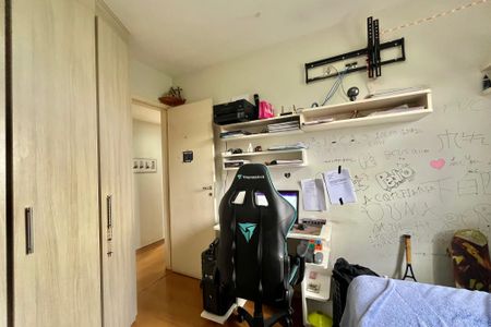 Apartamento à venda com 95m², 3 quartos e 2 vagasQuarto 3