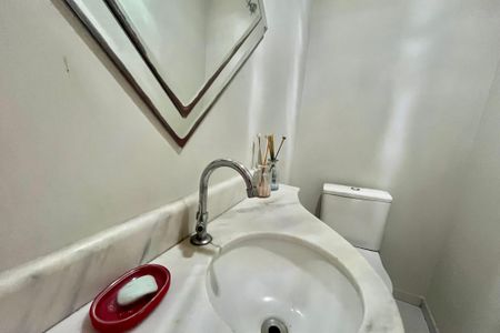 Apartamento à venda com 95m², 3 quartos e 2 vagasLavabo