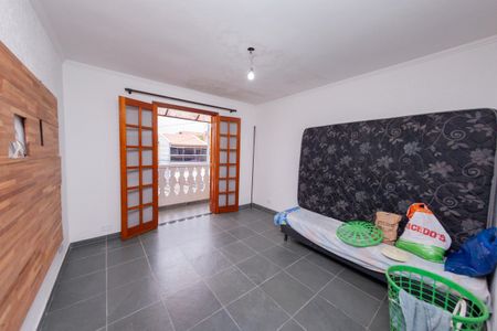 Casa para alugar com 70m², 2 quartos e 2 vagasQuarto 1