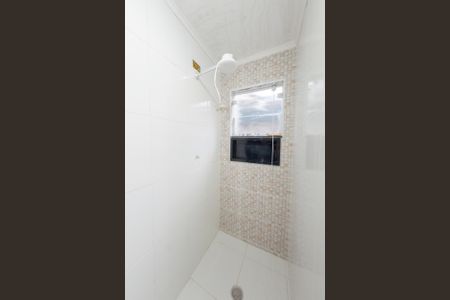 Casa para alugar com 70m², 2 quartos e 2 vagasBanheiro 1