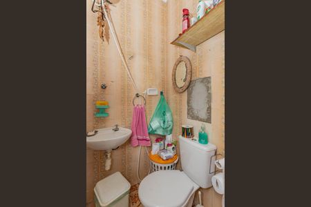 Casa à venda com 200m², 3 quartos e 2 vagasÁrea de Serviço