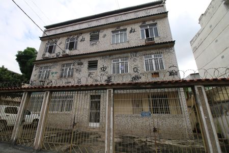 Apartamento para alugar com 50m², 2 quartos e 1 vagaFachada