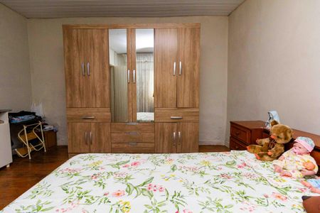 Casa à venda com 80m², 2 quartos e 6 vagasQuarto 2