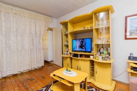 Casa à venda com 80m², 2 quartos e 6 vagasSala