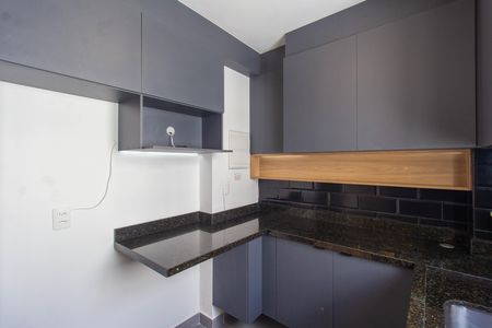Apartamento para alugar com 44m², 2 quartos e 1 vaga Apartamento para alugar com 44m², 2 quartos e 1 vagaCozinha e Área de Serviço
