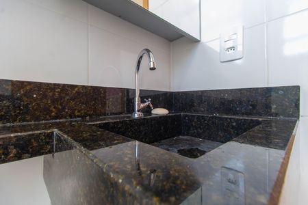 Apartamento para alugar com 44m², 2 quartos e 1 vaga Apartamento para alugar com 44m², 2 quartos e 1 vagaBanheiro