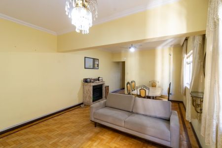 Apartamento à venda com 120m², 3 quartos e 1 vagaSala