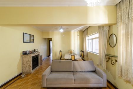 Apartamento à venda com 120m², 3 quartos e 1 vagaSala