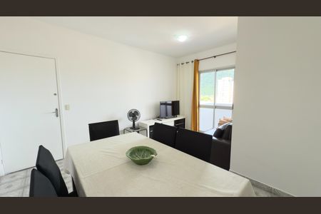 Apartamento para alugar com 90m², 3 quartos e 1 vaga Apartamento para alugar com 90m², 3 quartos e 1 vagaSala