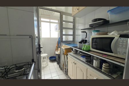 Apartamento para alugar com 90m², 3 quartos e 1 vaga Apartamento para alugar com 90m², 3 quartos e 1 vagaCozinha e Área de Serviço