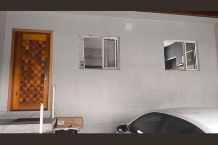 Casa à venda com 190m², 3 quartos e 2 vagasEntrada