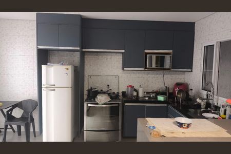 Casa à venda com 190m², 3 quartos e 2 vagasCozinha