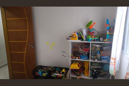 Casa à venda com 190m², 3 quartos e 2 vagasQuarto 2