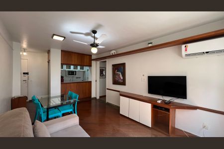 Apartamento para alugar com 58m², 1 quarto e 1 vagaSala