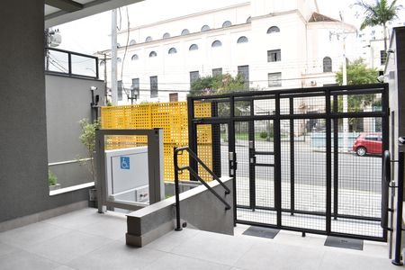 Apartamento para alugar com 25m², 1 quarto e sem vagaÁrea comum - Entrada
