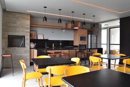 Apartamento para alugar com 25m², 1 quarto e sem vagaÁrea comum - Salão de festas