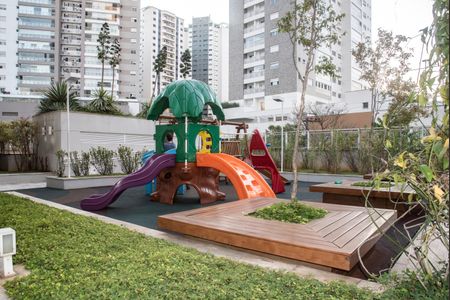 Apartamento para alugar com 68m², 2 quartos e 1 vaga Apartamento para alugar com 68m², 2 quartos e 1 vagaÁrea comum - Playground