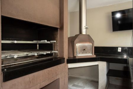 Apartamento para alugar com 68m², 2 quartos e 1 vaga Apartamento para alugar com 68m², 2 quartos e 1 vagaÁrea comum - Churrasqueira