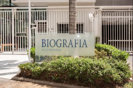 Apartamento para alugar com 68m², 2 quartos e 1 vaga Apartamento para alugar com 68m², 2 quartos e 1 vagaFrente