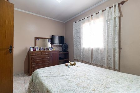 Casa à venda com 130m², 3 quartos e 3 vagas Casa à venda com 130m², 3 quartos e 3 vagasQuarto 1