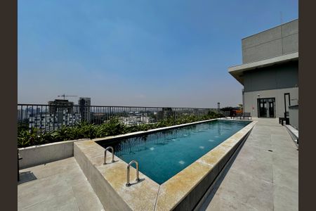 Apartamento para alugar com 25m², 0 quarto e sem vaga Apartamento para alugar com 25m², 0 quarto e sem vagaPiscina