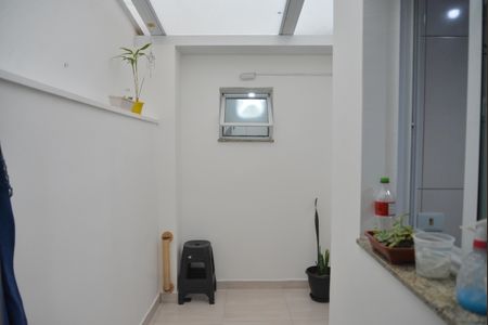 Apartamento à venda com 43m², 2 quartos e 1 vagaÁrea de Serviço