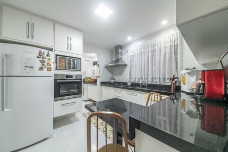 Apartamento à venda com 126m², 3 quartos e 2 vagasCozinha
