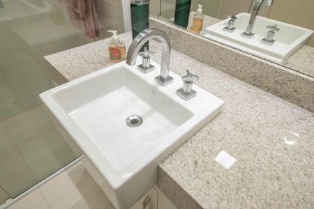 Apartamento à venda com 126m², 3 quartos e 2 vagasBanheiro da Suíte