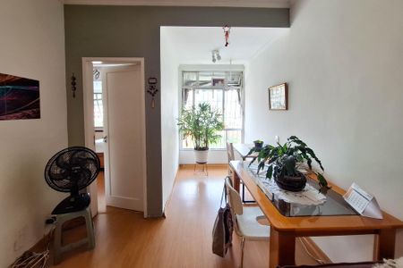 Apartamento à venda com 84m², 3 quartos e sem vaga Apartamento à venda com 84m², 3 quartos e sem vagaSala