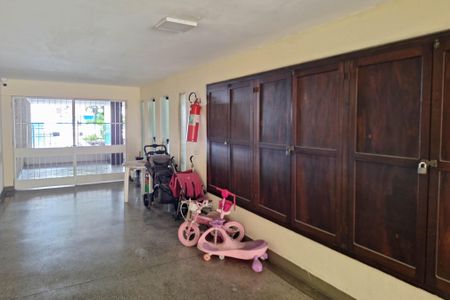 Apartamento à venda com 84m², 3 quartos e sem vaga Apartamento à venda com 84m², 3 quartos e sem vagaÁrea comum