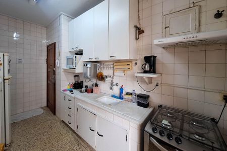 Apartamento à venda com 84m², 3 quartos e sem vaga Apartamento à venda com 84m², 3 quartos e sem vagaCozinha