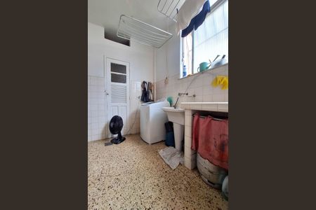 Apartamento à venda com 84m², 3 quartos e sem vaga Apartamento à venda com 84m², 3 quartos e sem vagaÁrea de Serviço