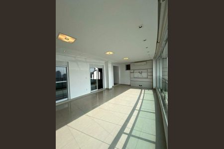 Apartamento para alugar com 345m², 4 quartos e 5 vagas