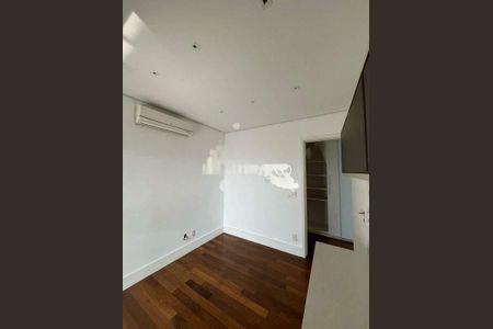 Apartamento para alugar com 345m², 4 quartos e 5 vagas