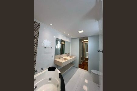 Apartamento para alugar com 345m², 4 quartos e 5 vagas