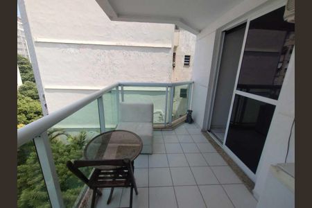 Apartamento à venda com 70m², 2 quartos e 1 vaga